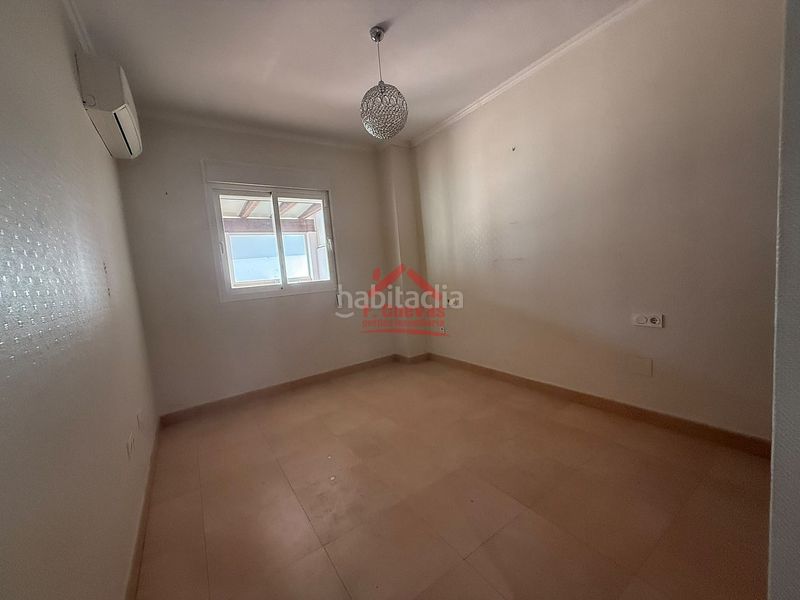 Foto c0536492-d9cc-458c-9f57-d633eb77341a. Apartament amb calefacció aparcament piscina a El Limonar Vélez - Málaga