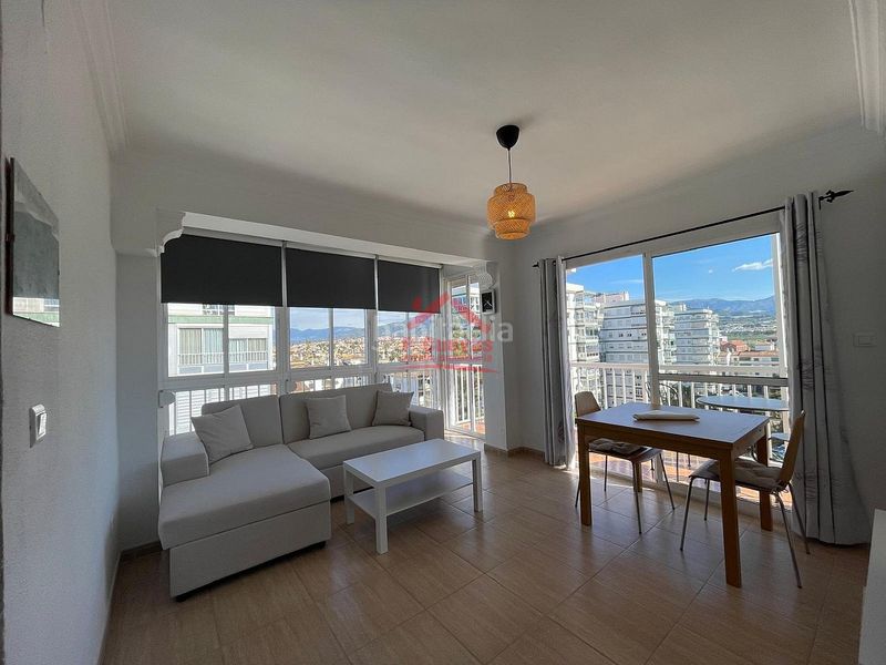 Foto 022376c7-fd90-4d85-9f08-0576c51daeac. Apartament amb calefacció aparcament piscina a Centro Torre del Mar
