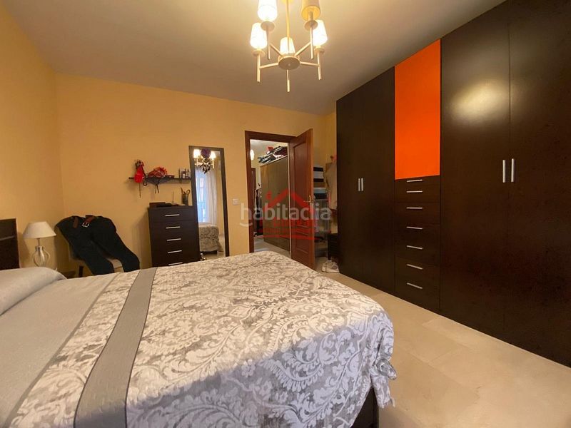 Foto 28859a16-ac78-402d-99b3-4d31f327ade0. Duplex con riscaldamento in Centro Torre del Mar