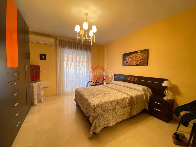 Foto 43d7b760-1b11-4b4c-9b75-dd4501d57d59. Duplex con riscaldamento in Centro Torre del Mar
