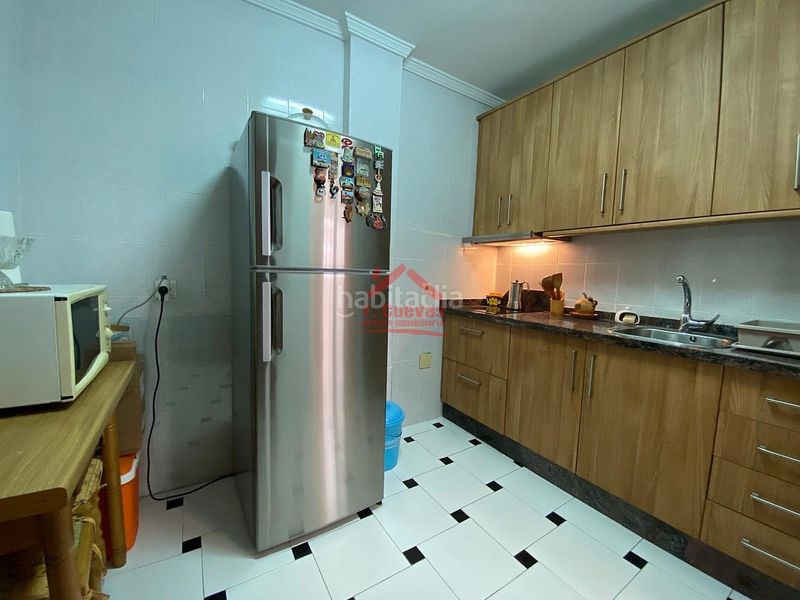 Foto 99ca21f0-a4e6-4492-858f-f6b0c5aa80a7. Duplex con riscaldamento in Centro Torre del Mar