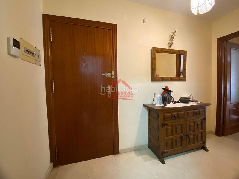 Foto d2bd02c6-1405-4c76-8ad9-571a649a7bf3. Duplex con riscaldamento in Centro Torre del Mar