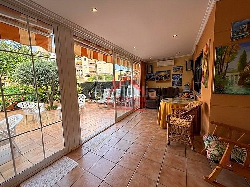 Foto 65ba5dd7-8833-451e-8bb0-e32314dfe967. Ground floor with parking pool in Centro Torre del Mar