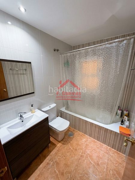 Foto 9b090186-e154-4239-9f04-8e3c2a8b1402. Ground floor with parking pool in Centro Torre del Mar