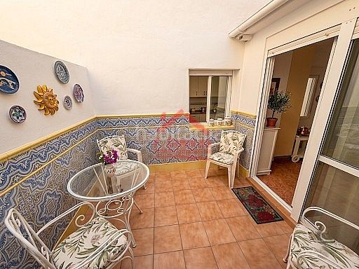 Foto b3810c30-9321-4ce9-bcb1-a2c3ac63a44e. Ground floor with parking pool in Centro Torre del Mar