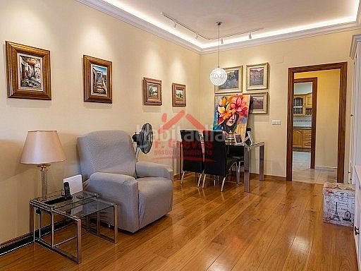 Foto f1f65aa8-e2b5-4722-8636-6bdacd08556f. Ground floor with parking pool in Centro Torre del Mar