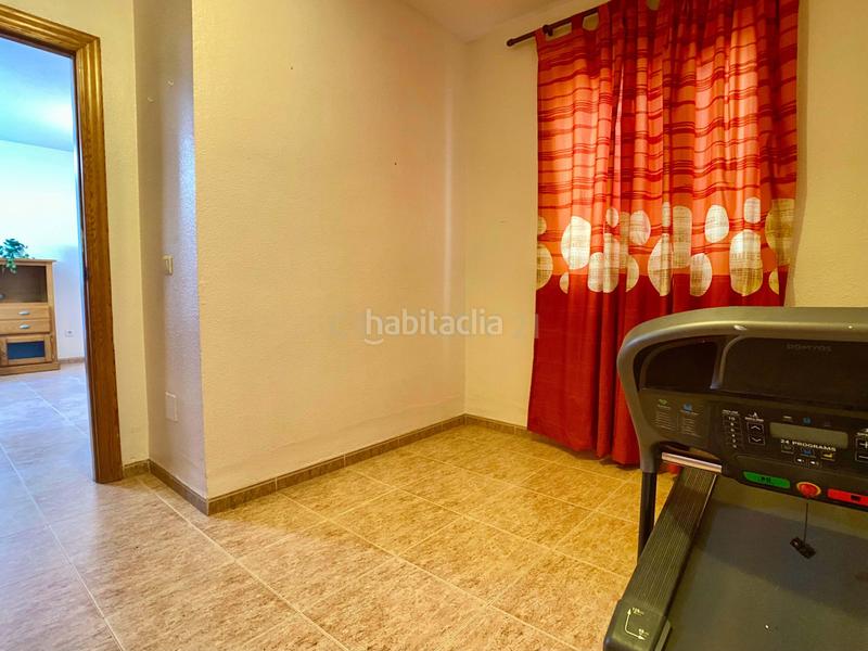 Foto f927ca16-44ba-4231-93e8-c592e553da50. Piso en el ejido en Almerimar Ejido (El)