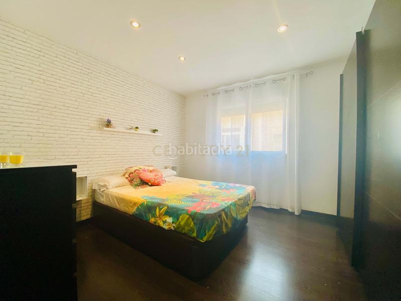 Foto ac5ac5f6-d2d7-4340-a751-a388eee66223. Appartamento con piscina in Almerimar Ejido (El)