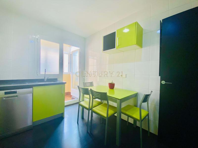 Foto badd5371-14ea-44db-81ee-22a2b8188b64. Appartamento con piscina in Almerimar Ejido (El)