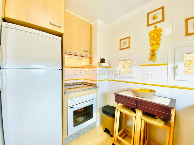Foto fb0958ca-f0a7-4ee8-acd5-3f341c6a2041. Piso en 04711 el ejido en Almerimar Ejido (El)