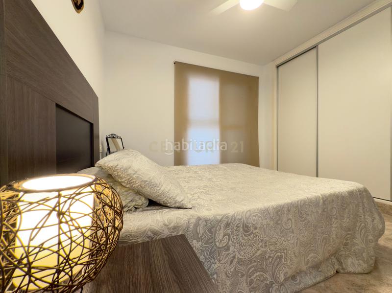 Foto 54f496c3-7b1c-4e3c-98a3-dda26483d47c. Piso en calle raquero en Almerimar Ejido (El)