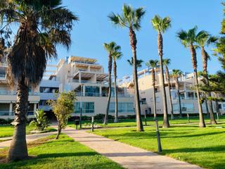 Piso en Cl bajamar (a) 1 el ejido (almería) f. Acogedor apartamento en almerímar  con vistas al mar,con garaje