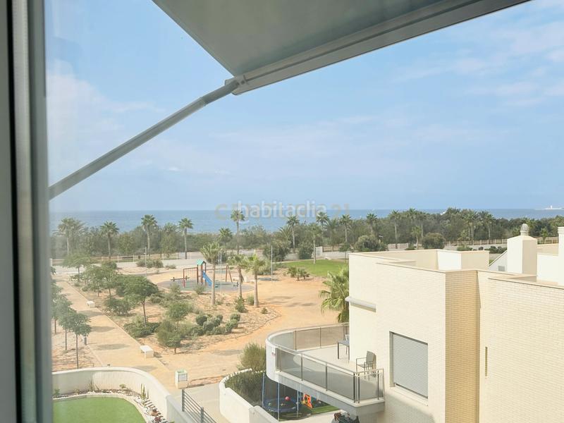 Foto 7c1d626d-dd96-4a1b-8fc9-ebf327bc3317. Piccolo appartamento in av. del mar 101 in Almerimar Ejido (El)