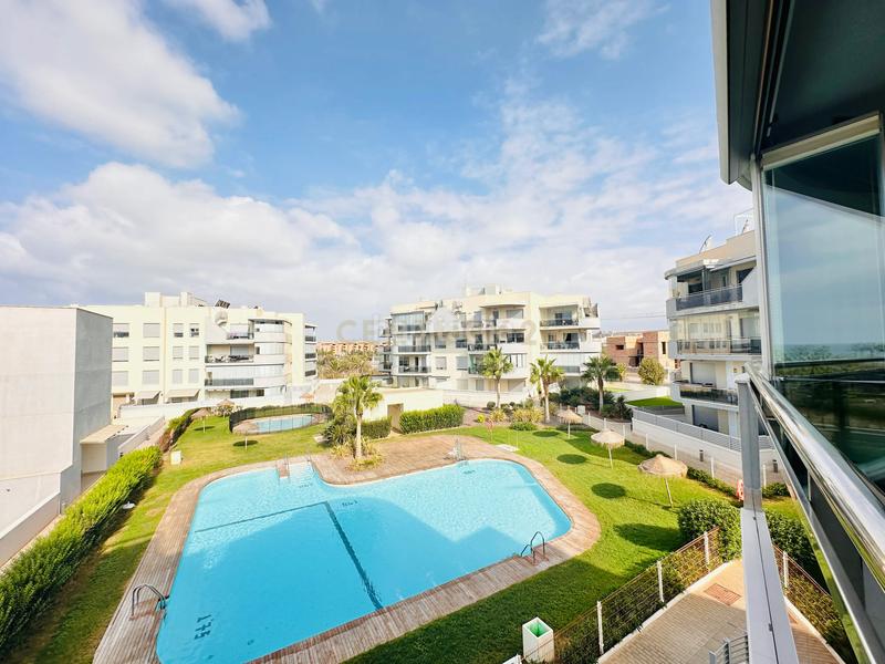 Foto c8de15c4-26ca-4cd9-bb7c-8dcd8cd00726. Piccolo appartamento in av. del mar 101 in Almerimar Ejido (El)