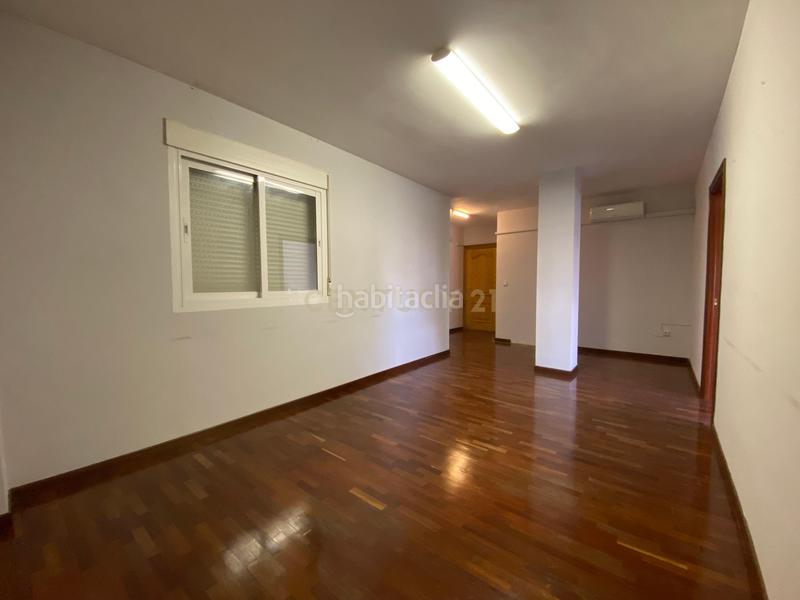 Foto 6024a94a-637d-4199-b0f2-220a83dc50d0. Ufficio in gardenias 5 in Pabellón - Estación - El Corte Inglés Ejido (El)