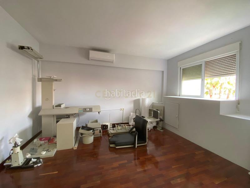 Foto 660ec350-2c95-43fb-acab-7a336c23e47f. Ufficio in gardenias 5 in Pabellón - Estación - El Corte Inglés Ejido (El)