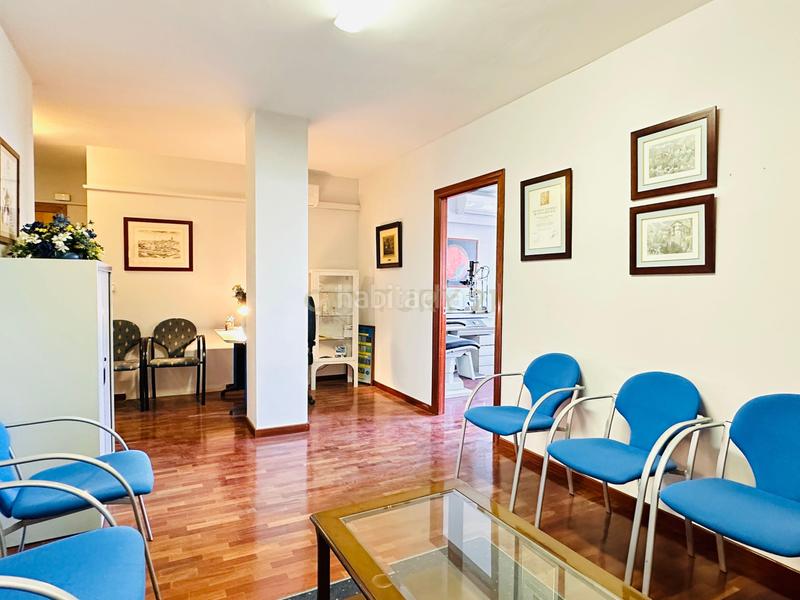 Foto b4b33dbc-4ad0-4ece-8148-e8bb7043c2c0. Ufficio in gardenias 5 in Pabellón - Estación - El Corte Inglés Ejido (El)