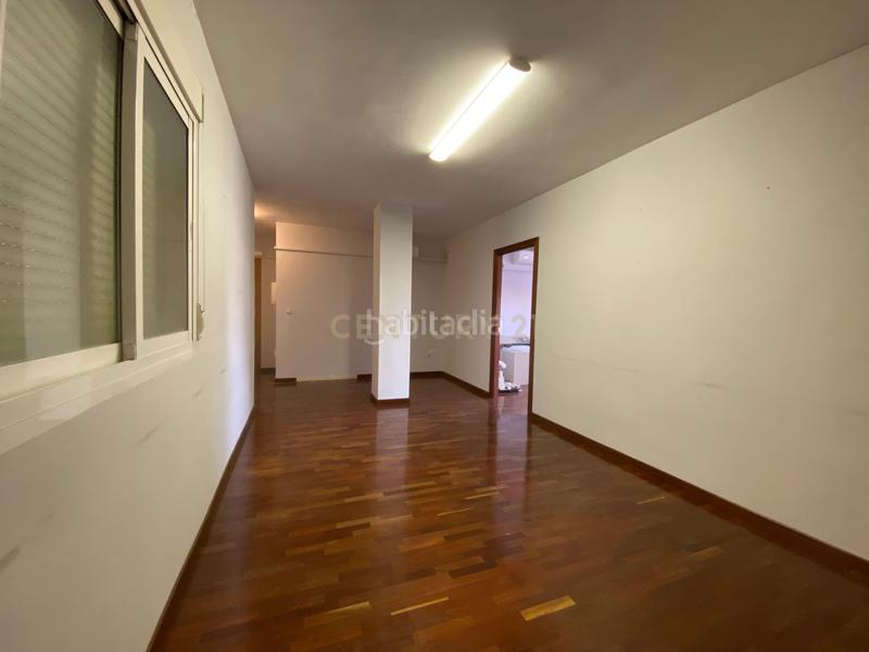 Foto b8081d30-c666-4a7e-ac19-49685473138c. Ufficio in gardenias 5 in Pabellón - Estación - El Corte Inglés Ejido (El)