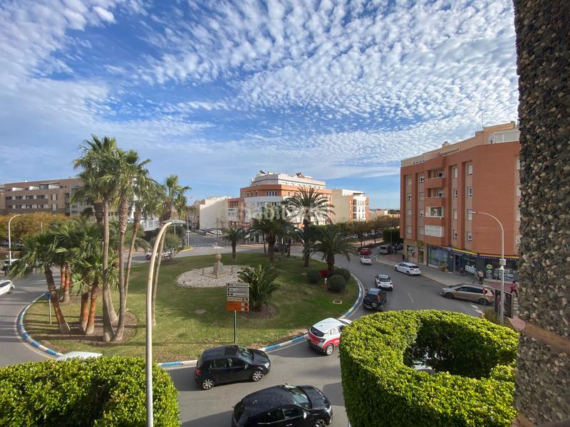 Foto e397ed9b-4cd2-490b-899f-ab202145ebd0. Ufficio in gardenias 5 in Pabellón - Estación - El Corte Inglés Ejido (El)