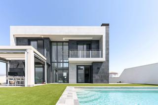 Maison  Almerimar, spain. Villa moderna y exclusiva con vistas al lago ,diseño moderno y c