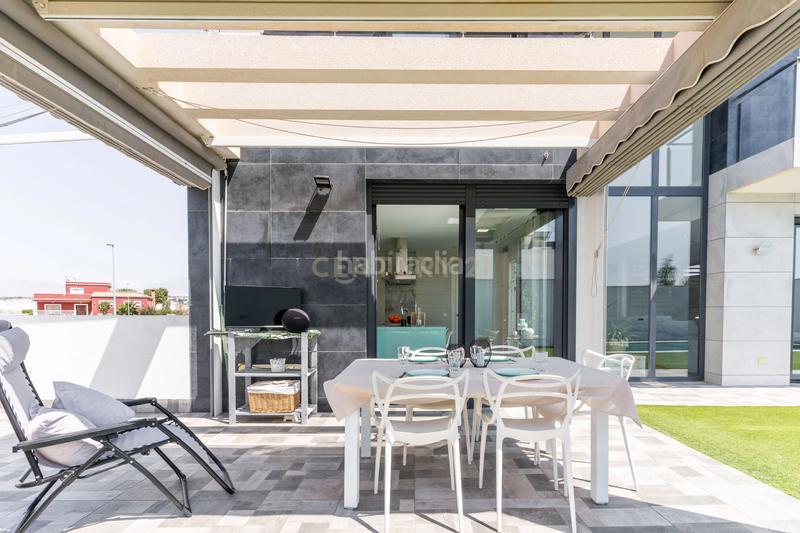 Foto 6537f993-afc2-46c7-8f95-42b7cb15dd2a. Casa in Almerimar in Almerimar Ejido (El)