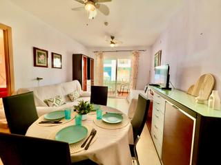 Apartament  Av mar azul (a) 131 el ejido (almería) 1. Apartamento turístico en primera línea de playa en el ejido, alm