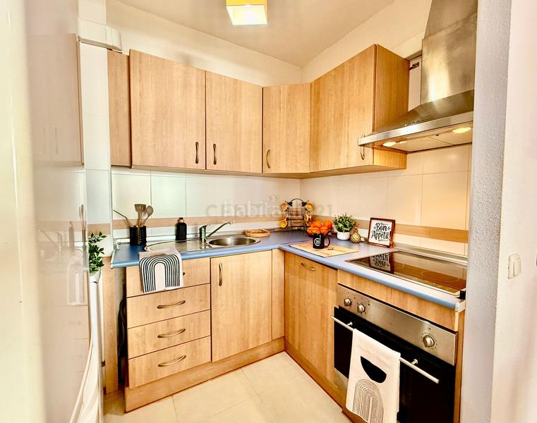 Foto 516b34c1-6902-4b1f-9602-9b77ed2ed0c1. Appartement in av mar azul (a) 131 el ejido (almería) 1 in Ejido (El)