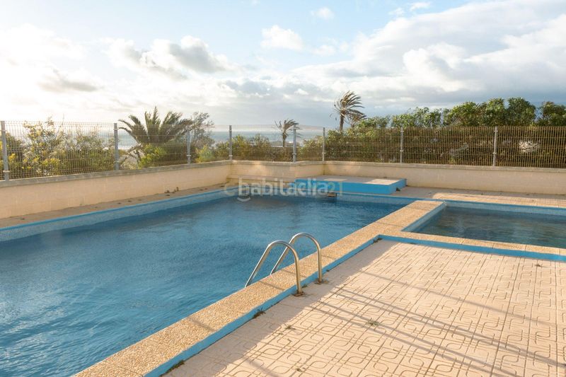 Foto c8325619-0148-4a49-81e3-6d3eadec3123. Estudi amb aparcament piscina a Guardias Viejas Ejido (El)