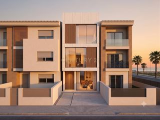 Wohngrundstück in Calle la razón, 46, adra, spain. Terreno urbano en primera línea de playa en adra, almería