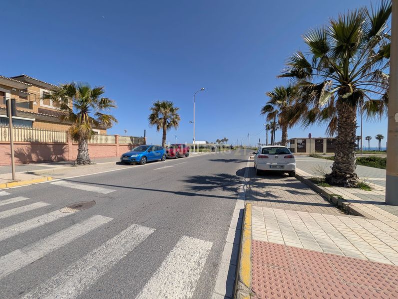 Foto 4b249fe0-931b-4128-bc90-a8e781263367. Terreny residencial a Adra