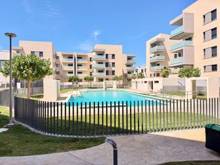 Rent Apartment in Almerimar. Piso en alquiler en almerimar