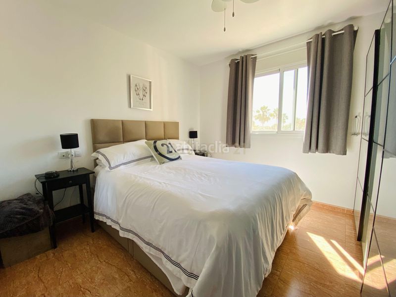 Foto 000e67f8-f7ad-4061-9b13-afe66805e49e. Apartament amb piscina a Almerimar Ejido (El)