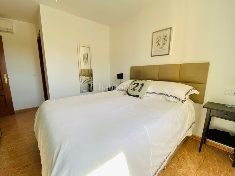 Foto 03758d36-94fd-473c-bf4b-8c8943db9ff6. Apartament amb piscina a Almerimar Ejido (El)
