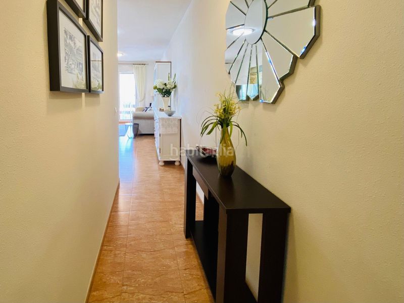 Foto d0ed5dc9-24ee-4d4a-9e9f-20c2b6052dbf. Apartament amb piscina a Almerimar Ejido (El)