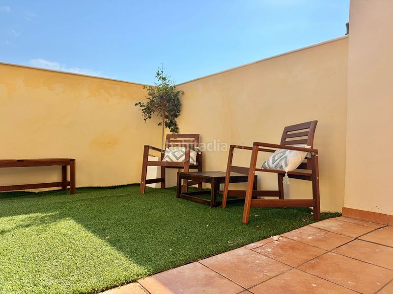 Foto f023181f-b8d4-4b48-8d60-adb48b12c397. Casa adossada amb aparcament piscina a Almerimar Ejido (El)