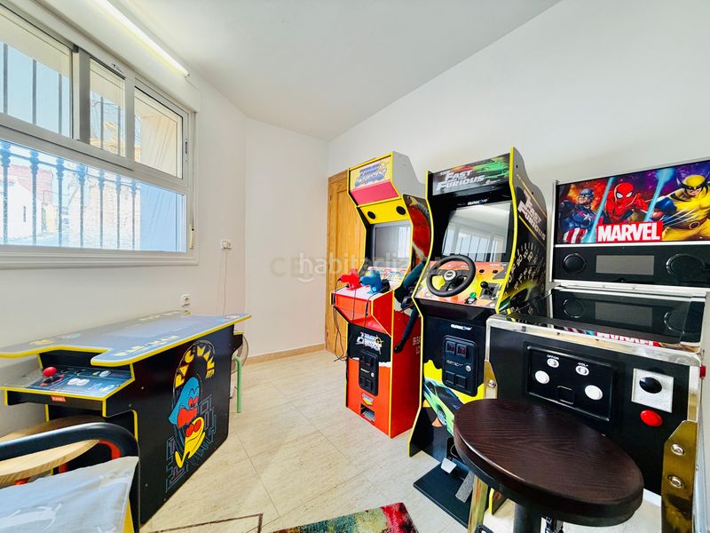 Foto ccc9b268-2ae2-4721-a627-9b7893840e4b. Casa amb piscina a Adra