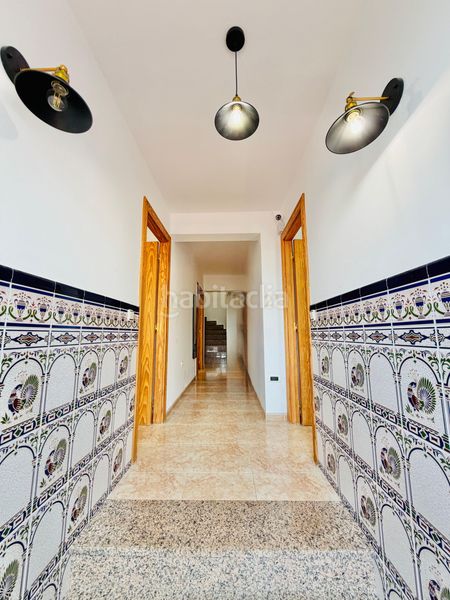 Foto d2977eb1-e3e8-4d73-ace4-f81f482b44f4. Casa amb piscina a Adra