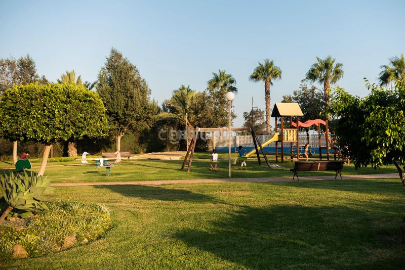 Foto 67185bee-301d-4f78-81ed-5ca025ae80a6. Apartament amb piscina a Almerimar Ejido (El)