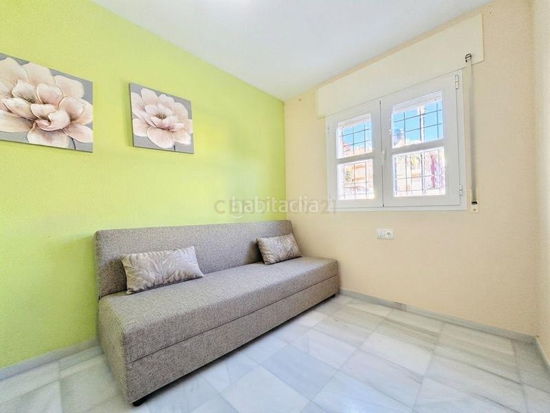 Foto bfdca0ba-18e4-42c6-9088-680d5486f4bb. Casa adossada a Almerimar Ejido (El)