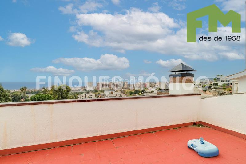 Foto 19e8aabb-2693-4506-814c-6125df4a3555. Casa con riscaldamento parcheggio in Teià