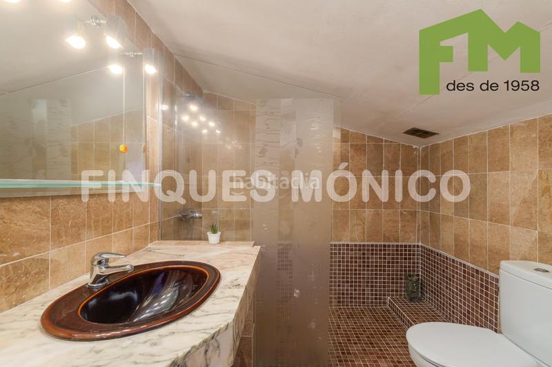 Foto 446de2b0-0db4-49fb-a610-1f616c746fa8. Casa con riscaldamento parcheggio in Teià