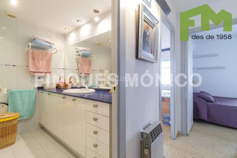 Foto babab7e9-1f8c-4c64-8f42-d9154ac4b4f0. Casa con riscaldamento parcheggio in Teià
