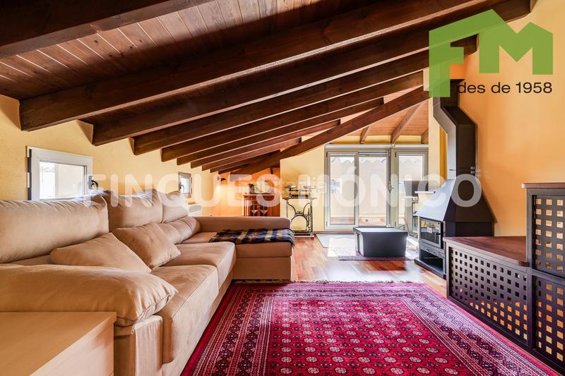 Foto 49dc495e-7248-46c4-b00f-143c87970b73. Casa amb calefacció aparcament piscina a Teià