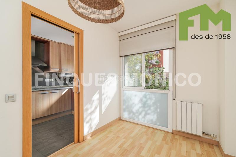 Foto 1142d711-cd3f-4534-a583-538076dd11c8. Duplex dans Bufalà Badalona