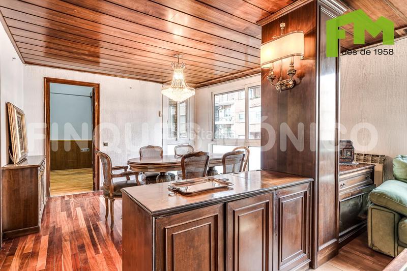 Foto 7b1929a3-3972-41d9-a35f-2c472fd67140. Pis amb calefacció aparcament a Sant Gervasi - Galvany Barcelona