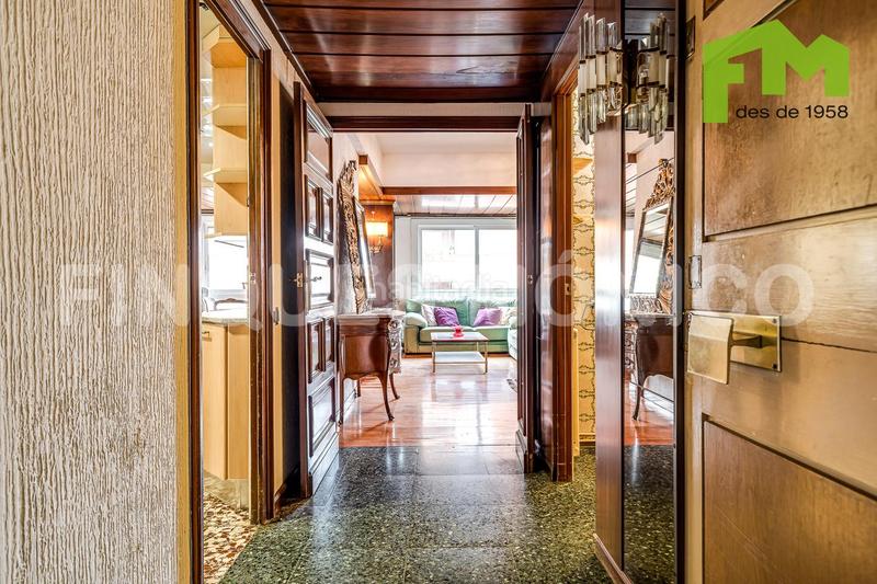 Foto 7cb3c989-7f63-46dd-8c29-406e30adf106. Pis amb calefacció aparcament a Sant Gervasi - Galvany Barcelona