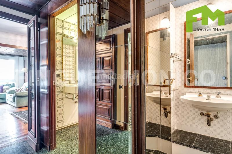 Foto aa088c64-b2a8-4b5d-988a-5e5b1e2638d7. Pis amb calefacció aparcament a Sant Gervasi - Galvany Barcelona