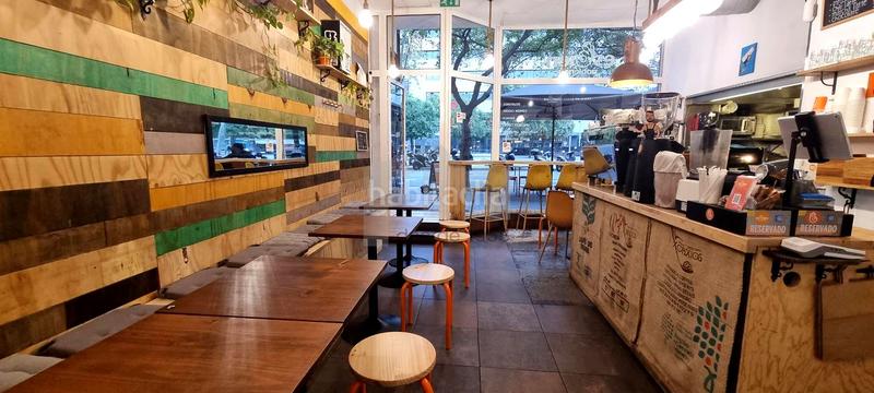 Foto fe443457-71af-402a-b89b-40fd7d3f0c0d. Traspaso local comercial traspaso de negocio de hosteleria. en Barcelona