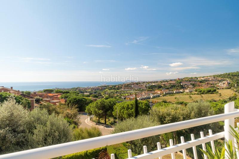 Foto 8056745e-4d44-47cc-a01a-6925365f54aa. Reihenhaus mit heizung pool in Teià