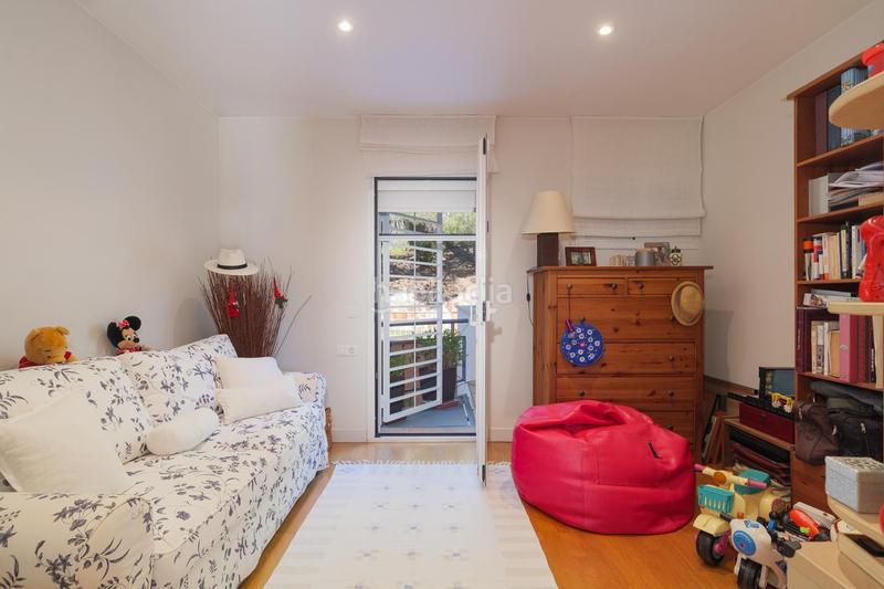 Foto a50702a7-decb-4c88-b8f1-3a8262428c71. Reihenhaus mit heizung pool in Teià